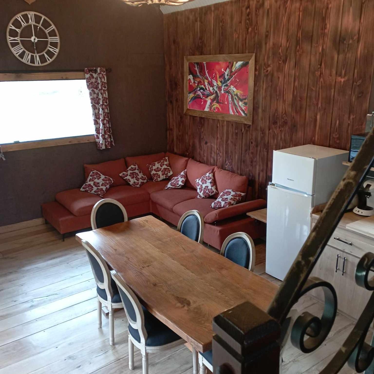 A La Cabane Des Bois Dessus Tiny Gite Alligny-en-Morvan Bagian luar foto